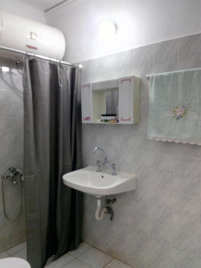 Cozy House 2 Apartment วราฮาติ ภายนอก รูปภาพ